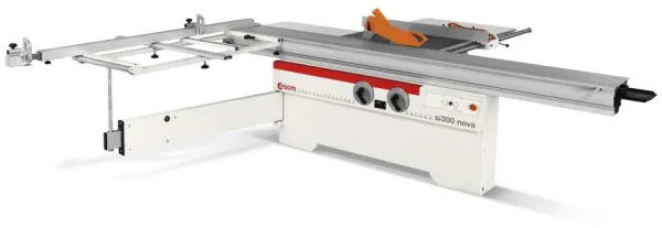 SCM-cirkelsåg, SI 300 NOVA med lutningsbart blad och rullbord.